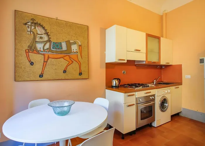Lemon Tree One Bedroom With Balcony Appartement *